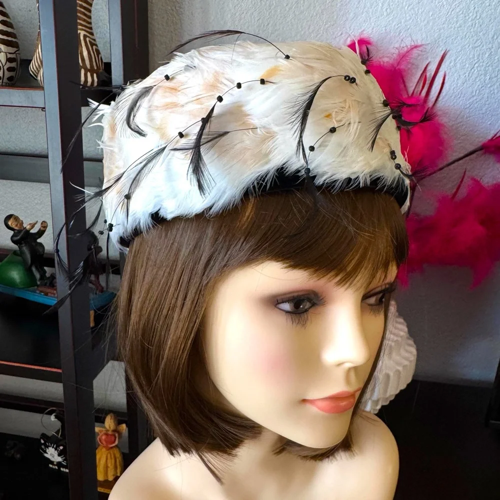 Vintage Black and White Feathered Hat - Picture 2 of 12